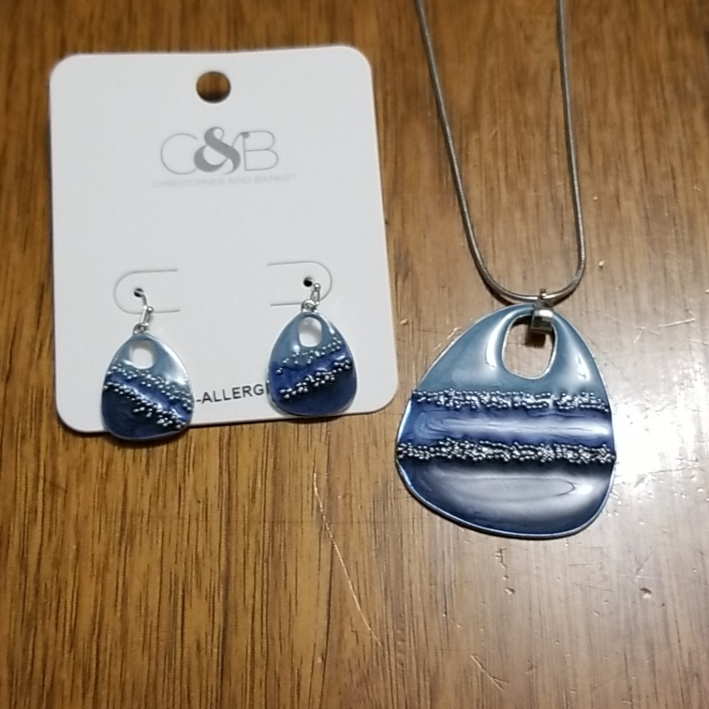 NWOT Jewelry set